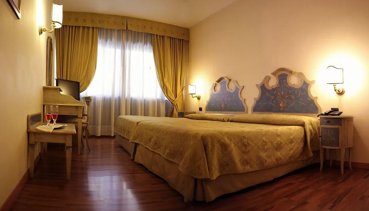 Piave Apartment Mestre Italy