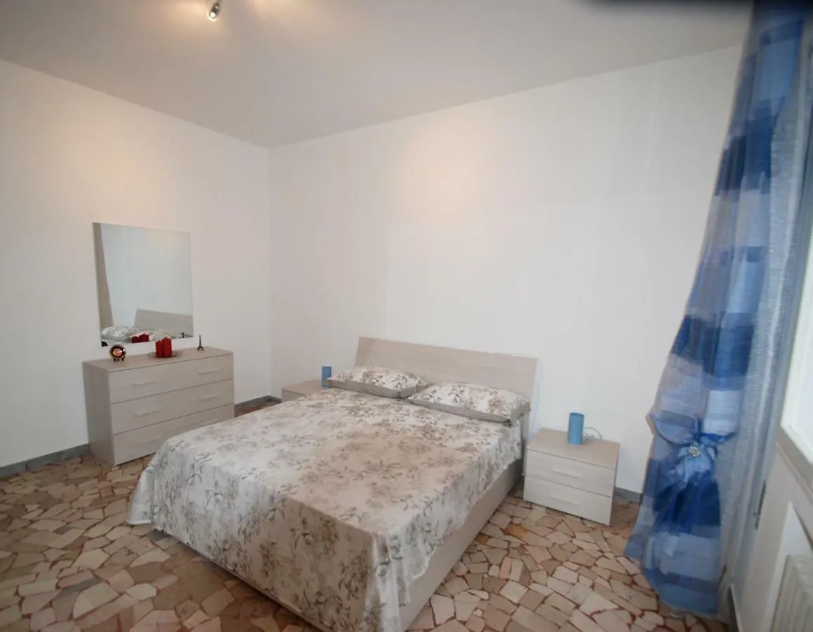 Piave Apartment Mestre 0*,